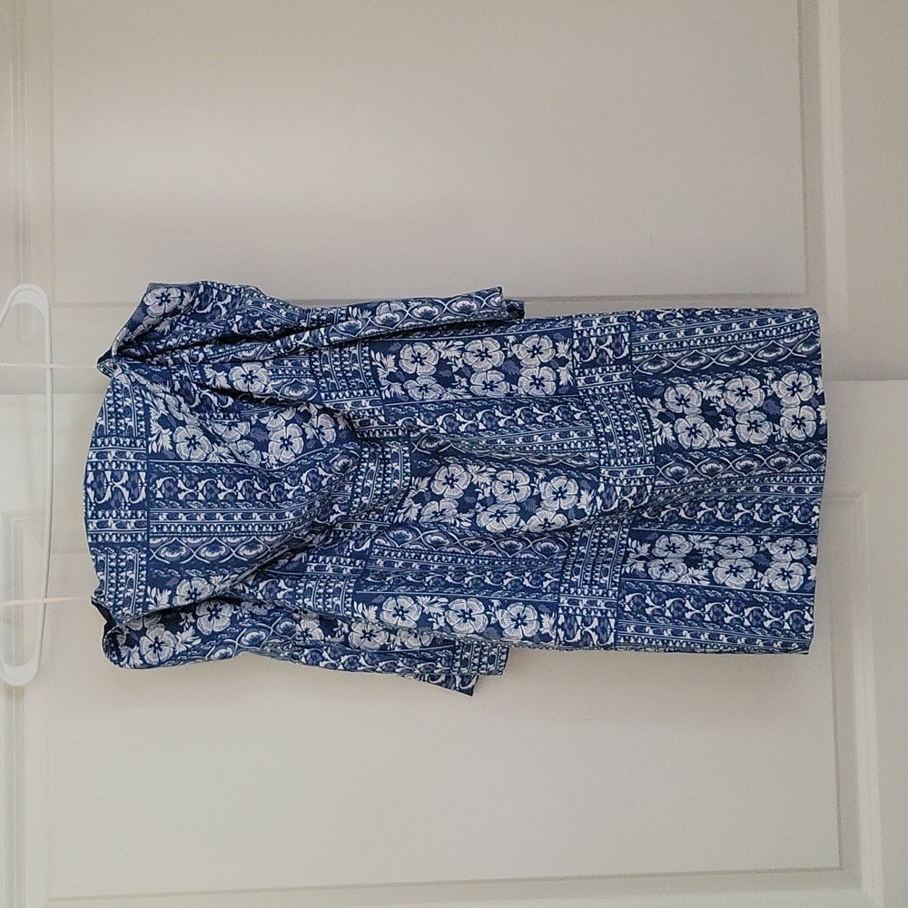 Elliatt Manet Hawaiian Print Dress blue white